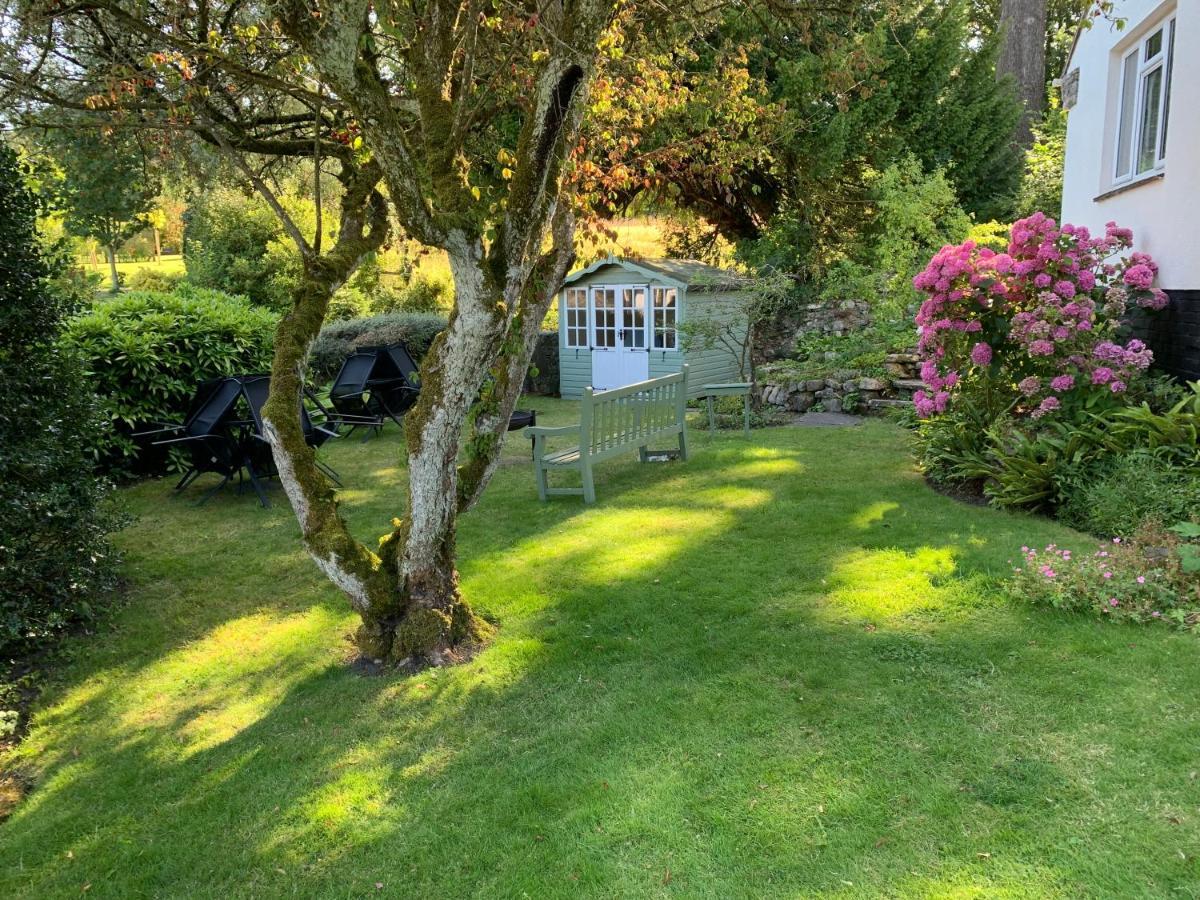 Wingmore Bed & Breakfast