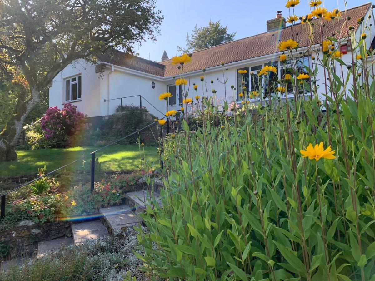 Wingmore Bed & Breakfast *
